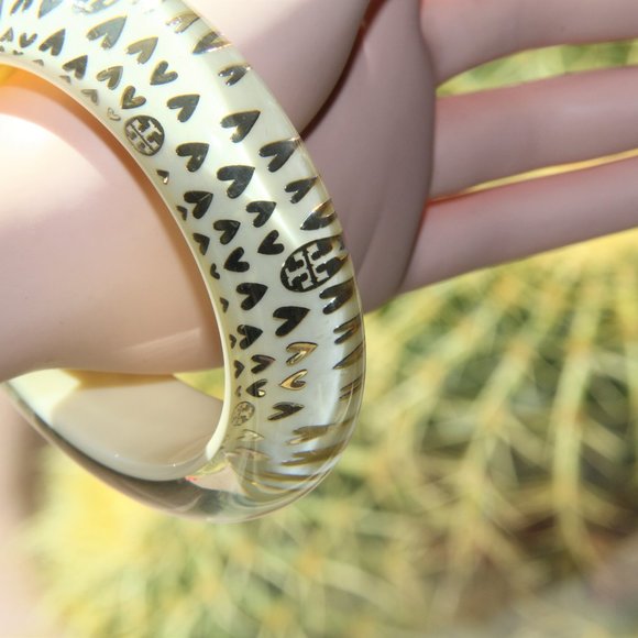 Tory Burch Clear, Ivory Lucite Gold Heart Bangle - Picture 8 of 12